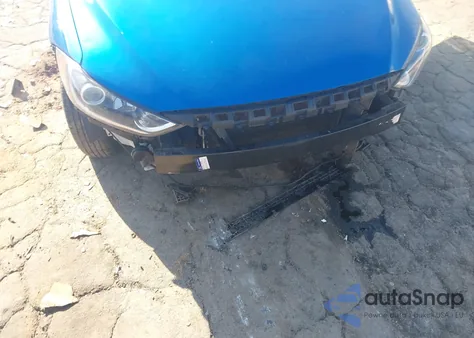 2017 Hyundai Elantra Se из США, поврежденный, VIN 5NPD74LF6HH074638